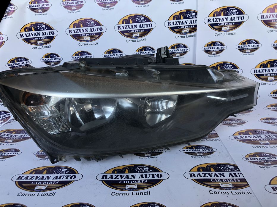 far dreapta halogen bmw f30 - motorina 2012