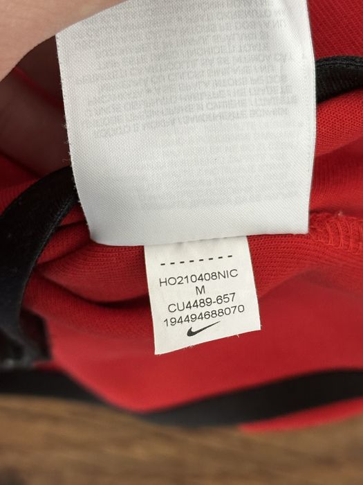 Nike tech fleece red top червен Оригинален! CU4489-657