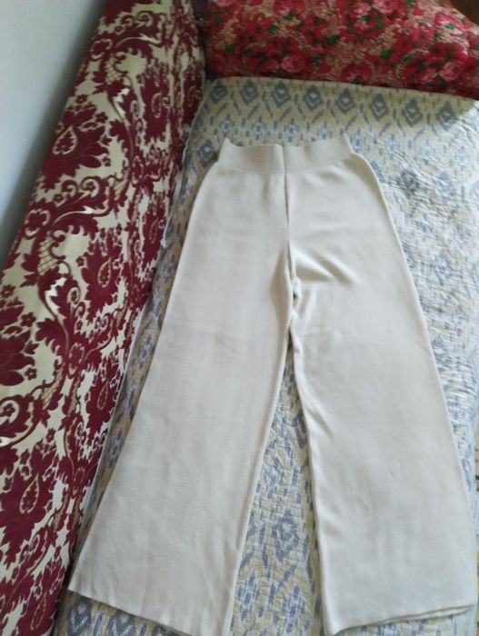 Джинсы, штаны женские