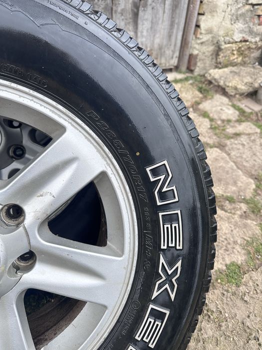 Джипови Гуми с джанти и още едни гуми