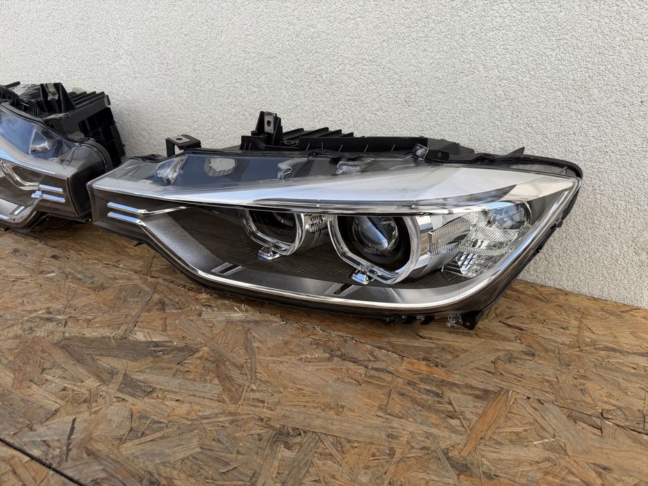 SET Far stanga dreapta BMW Seria3 F30 F31 Xenon Originale Europa