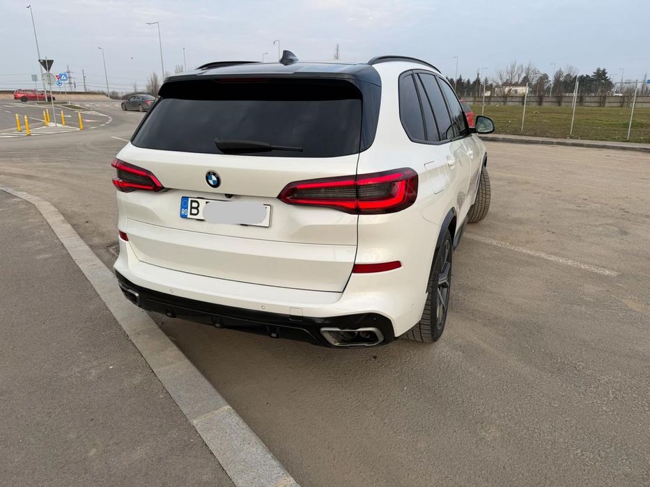 BMW X5 M50i 2020 4.4