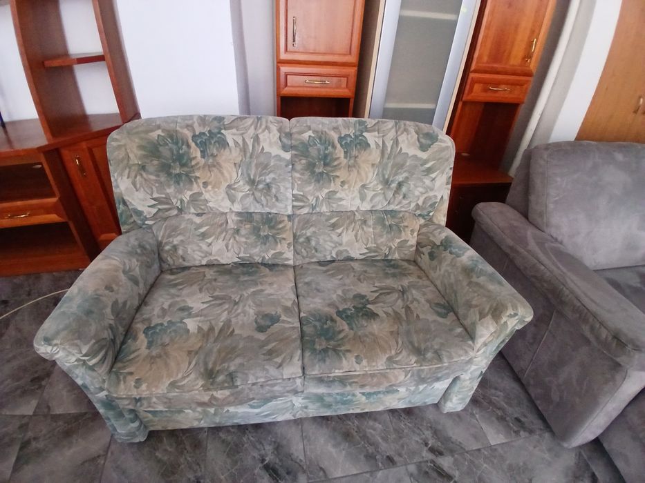 Mobilier adus din Austria