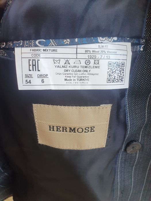 Продам мужской костюм .