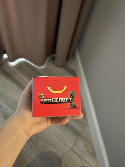 Игрушка макдольнадса майнкрафт собака