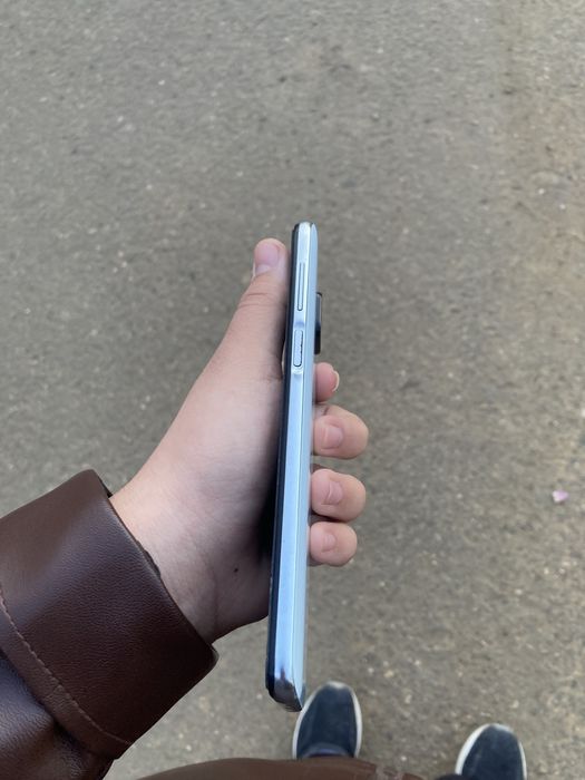 Продаю Redmi note 9S