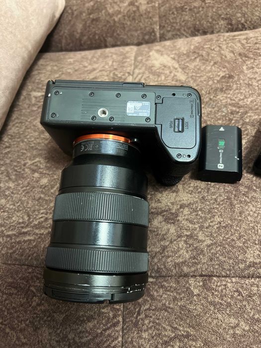 Sony a 7 s 3 sotiladi. Srochnaa