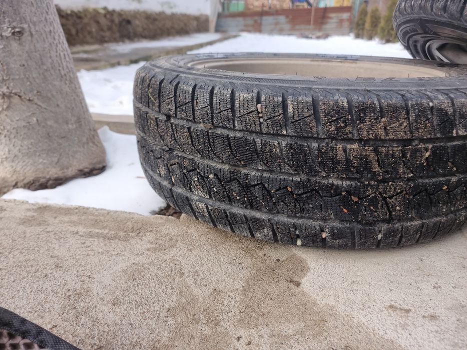 Продам диски с резиной