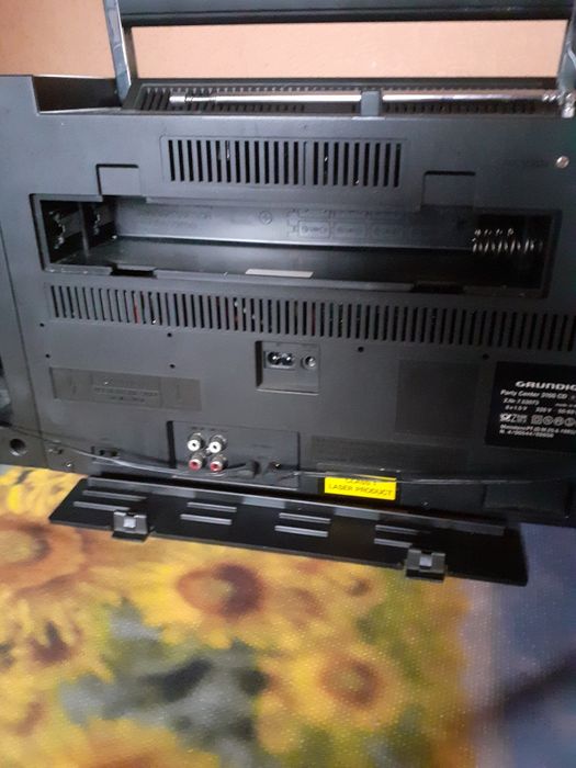 Grundig  party center 3100