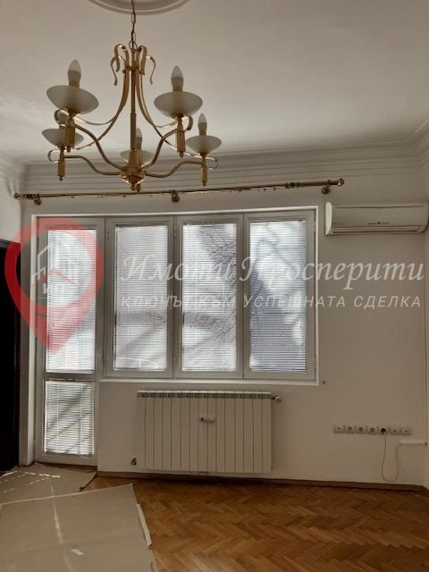 Офис в София-Център площ 70 цена 840