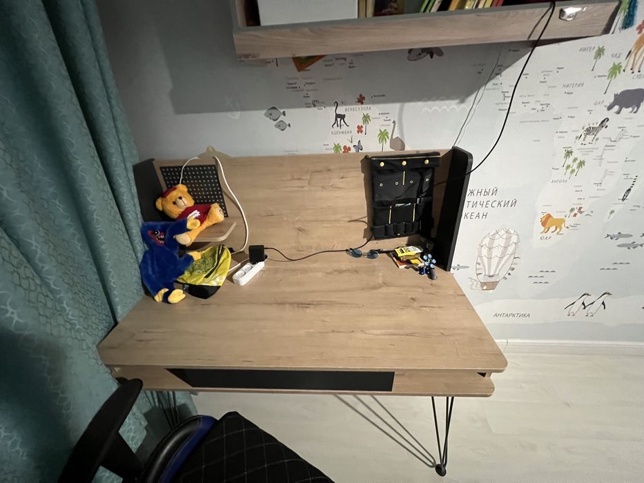 Детский стол