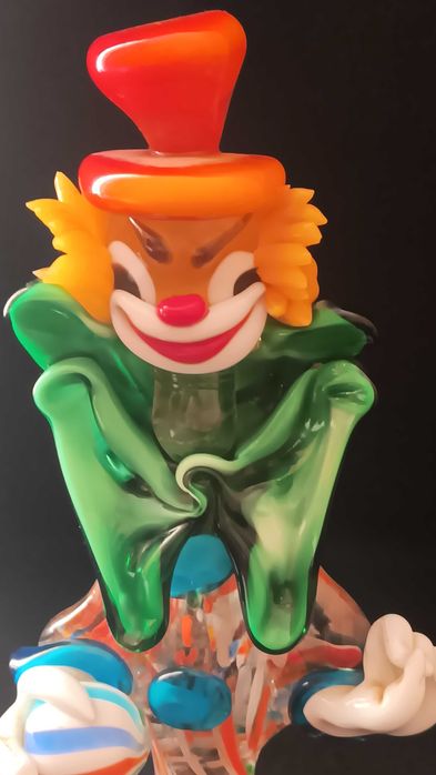 Фигурка изработена от Муранско стъкло