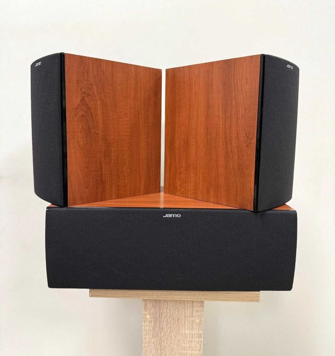 Комплект колони за домашно кино JAMO съраунд S 60 SUR и център S 60