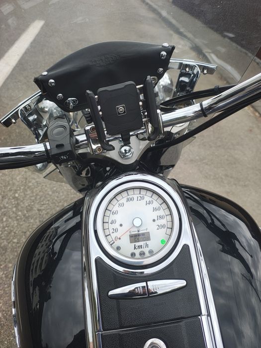 Suzuki boulevard c90T