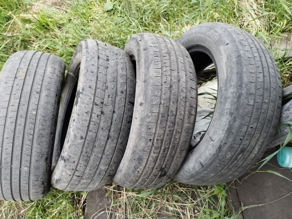 Продам резину размер 265/45/21