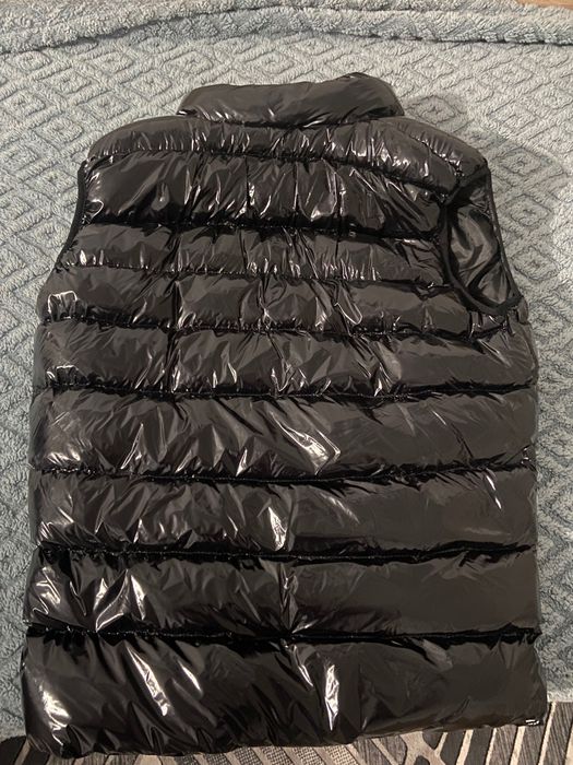 Мoncler елек спешно