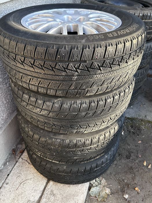 Шины с дисками на субару