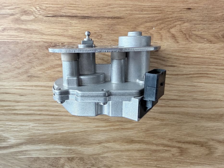 Електронен актуатор за турбо BV50 за 3.0TDi ASB BKS BKN BMK