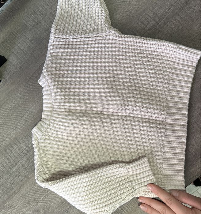 Свитер детский