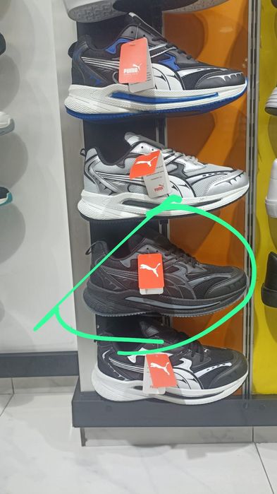 Adidasi puma negri