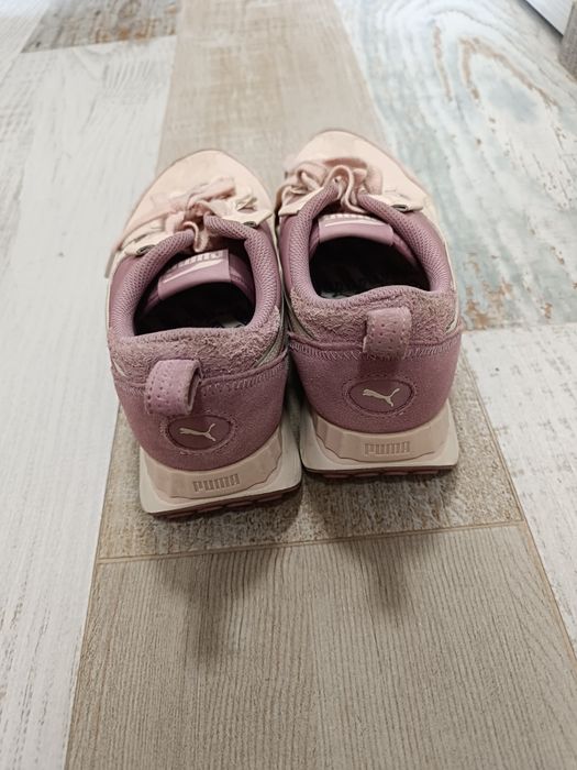 Спортни обувки Puma