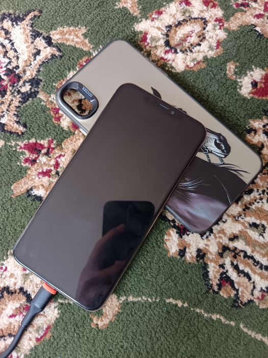 Продам или обменяю Айфон xs max