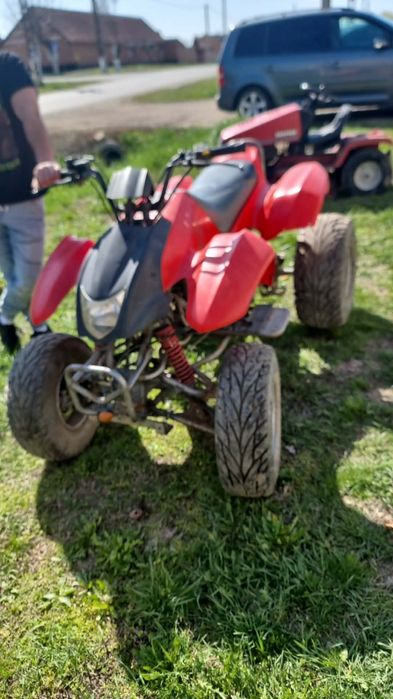 Vând ATV 150cc preț 1000e negociabil