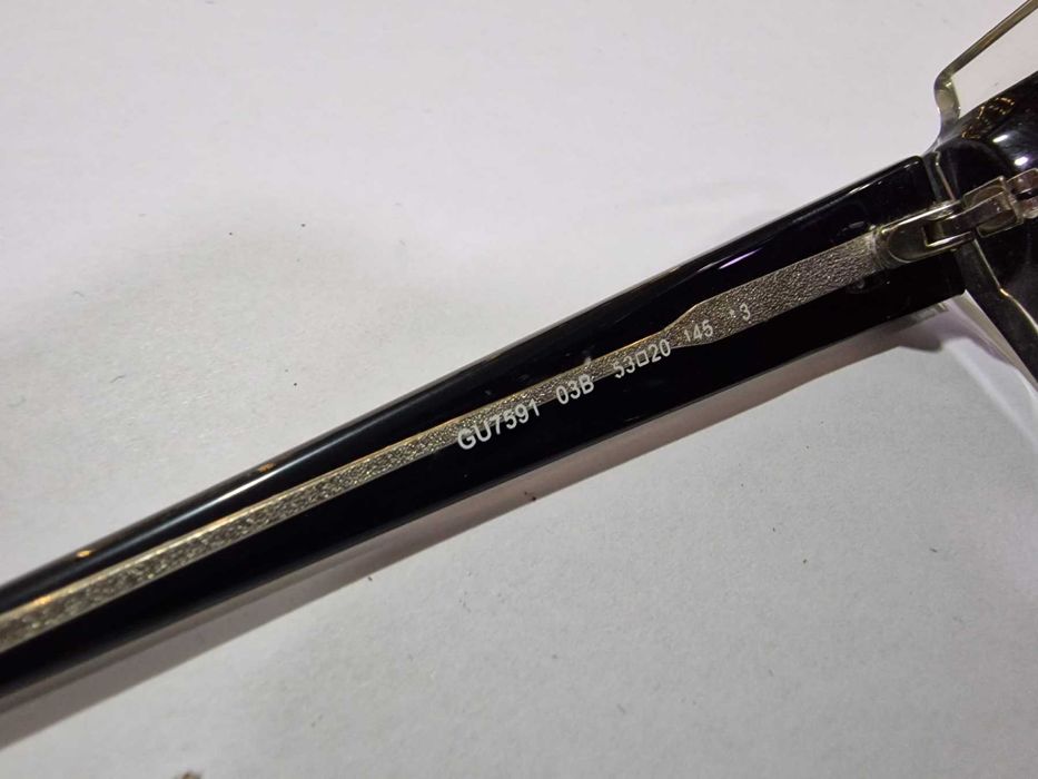 Дамски слънчеви очила Guess GU7591 03B