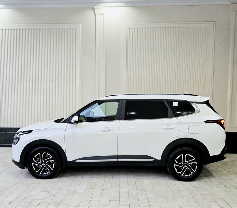 Kia Carens Full 2024