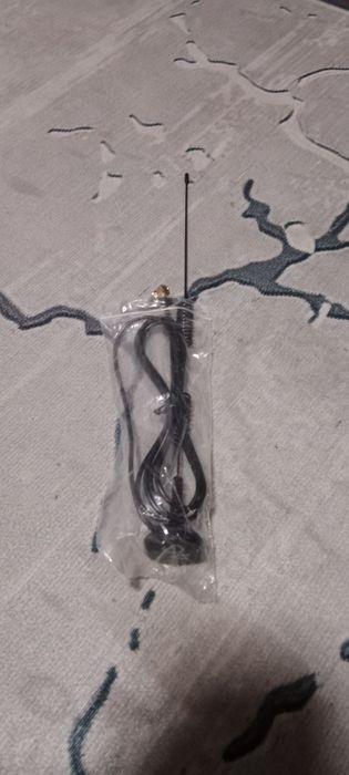 Продам 2 магнитные антены