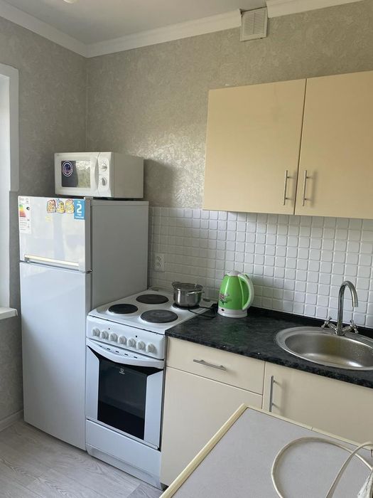 Сдаётся 2-х комнатная квартира