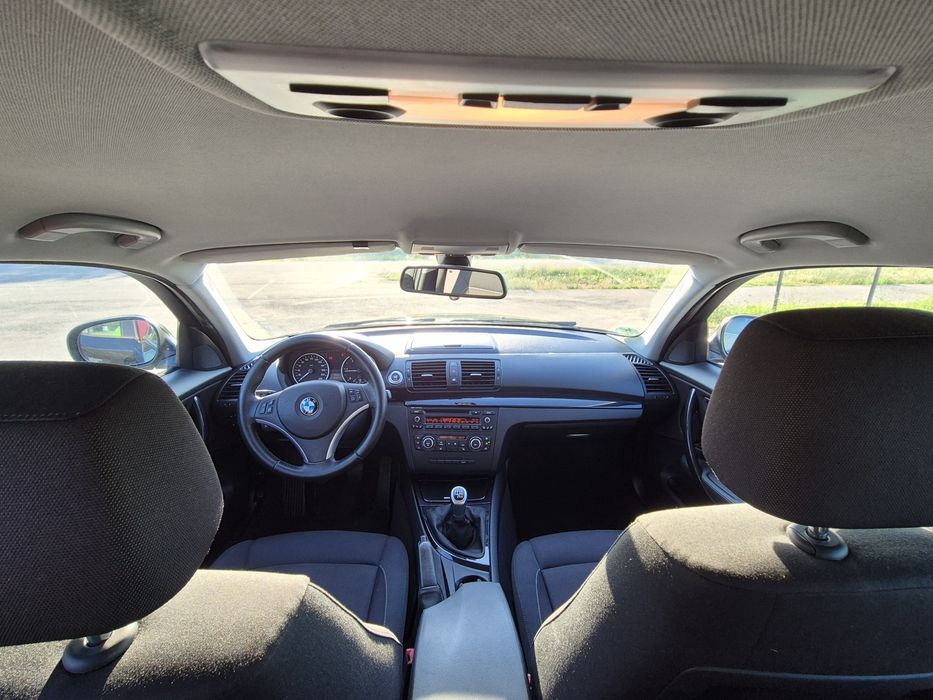 BMW 1 Series 2011 — imagine 5