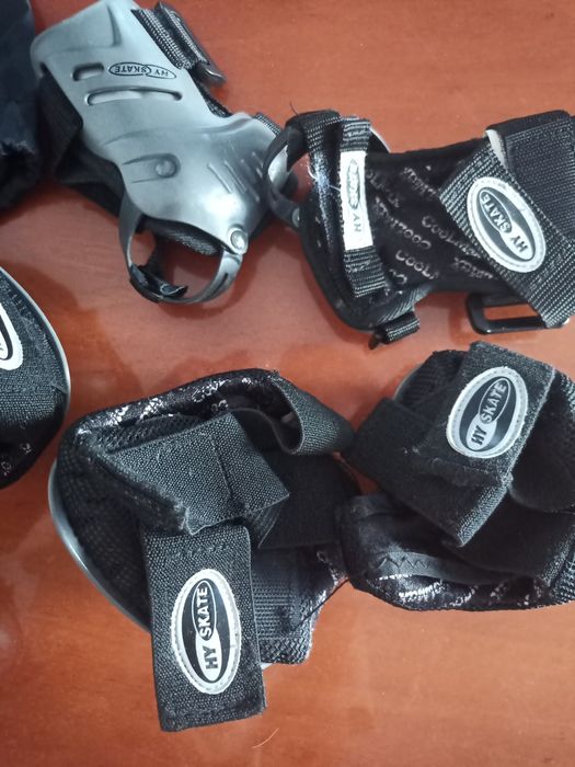 set cotiere genunchiere