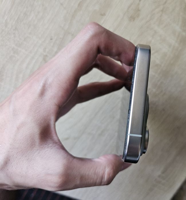 93% IPhone 16 pro