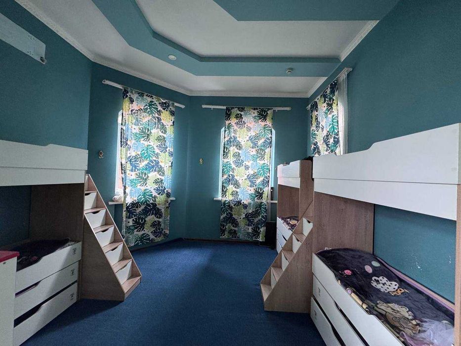 Частный детский сад 12 соток, 1228 кв.м. 4уровня, 17 комнат Чиланзар