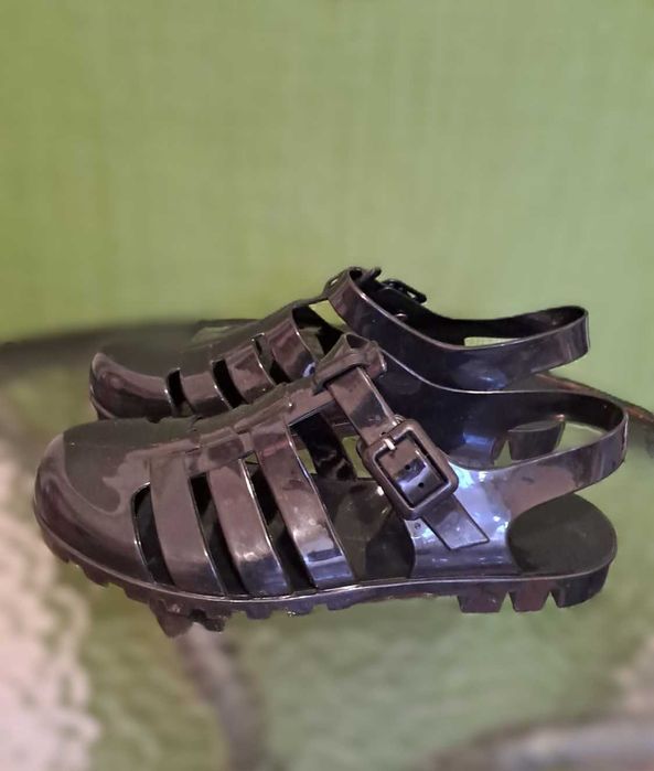 Sandale din cauciuc, mărimea 38, C'M Paris