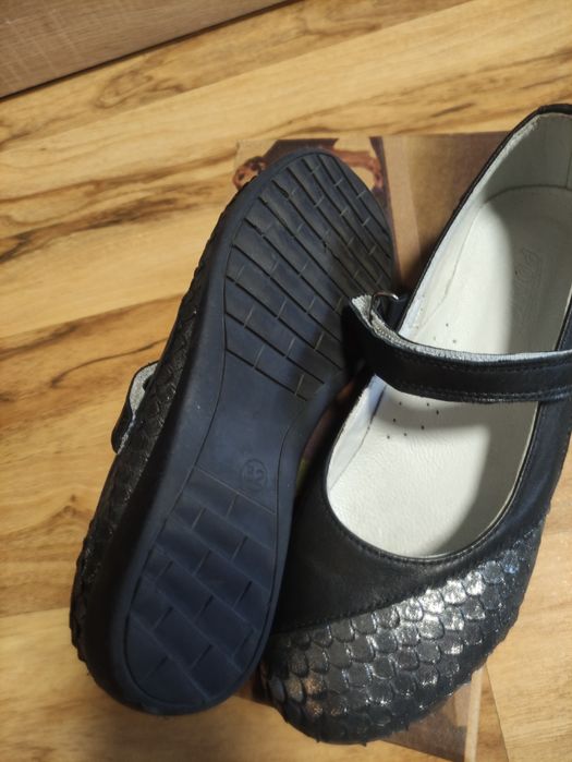 Обувки естествена кожа