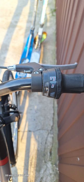 Bicicleta dama roata de 24'   7 viteze