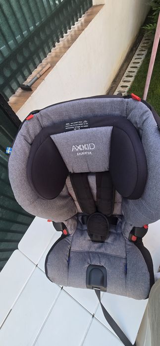 Scaun Auto Rear Facing & Front Facing Axkid Duofix 9-25 kg
