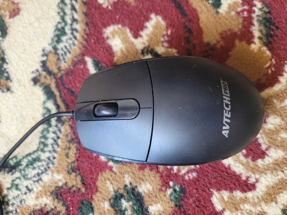 Lenevo ноутбук сатылады