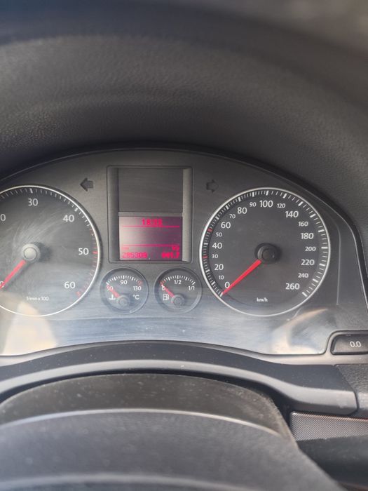 GOLF 5 1.9 TDI detali telefon