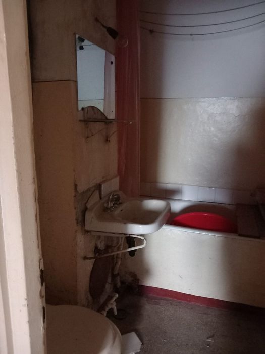 Vând apartament cu 2 camere Situat în orașul Vulcan ,jud.Hunedoara.