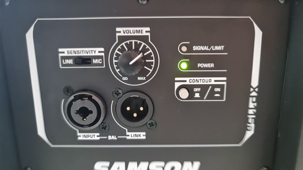 Boxe active Samson XP115A