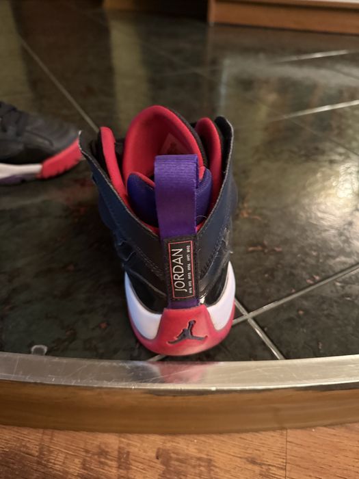 Продам кроссовки Nike Jordan