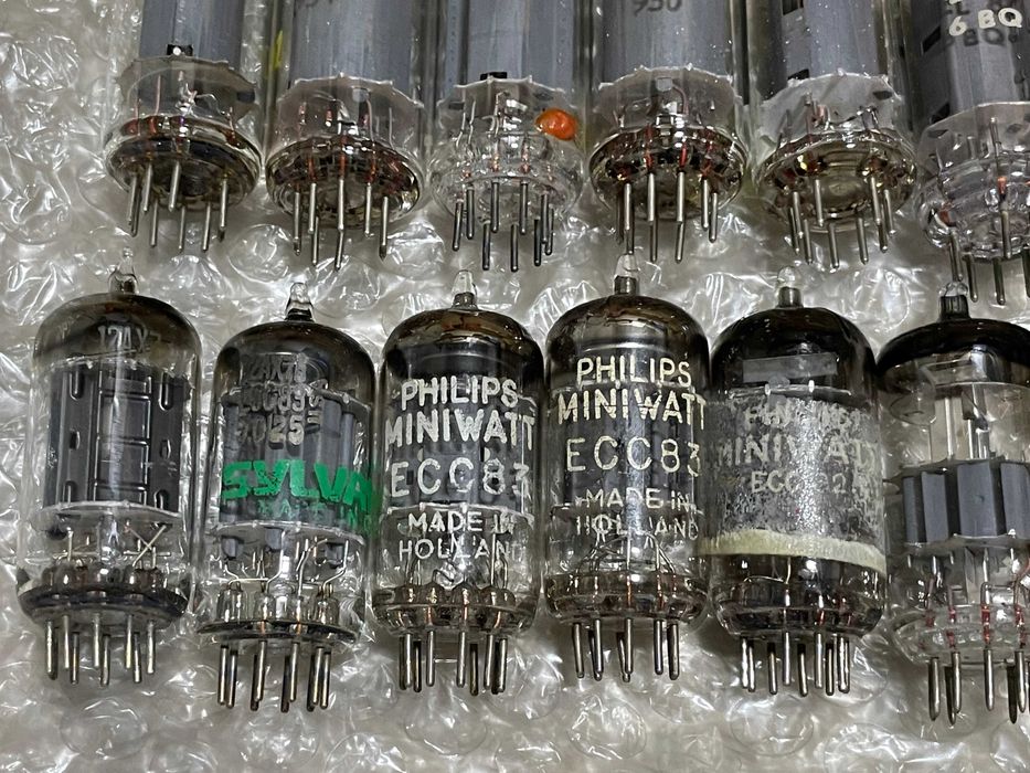 комплект 29 лампи радиолампи