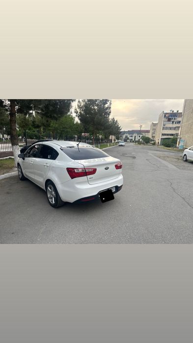 Продаётся Kia Rio 2014