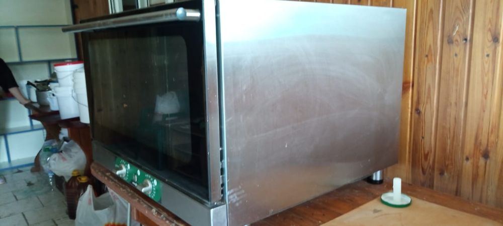 Продается печка в хорошем состоянии