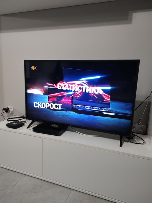 Продавам LG Телевизор 43UN71
