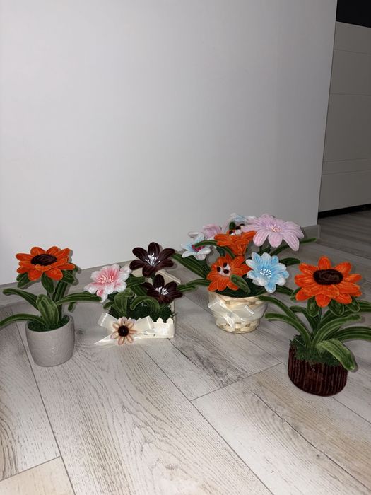 Cosulet cu flori sin sarma plusata  facute manual