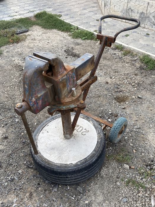 Тиски сатылады тески